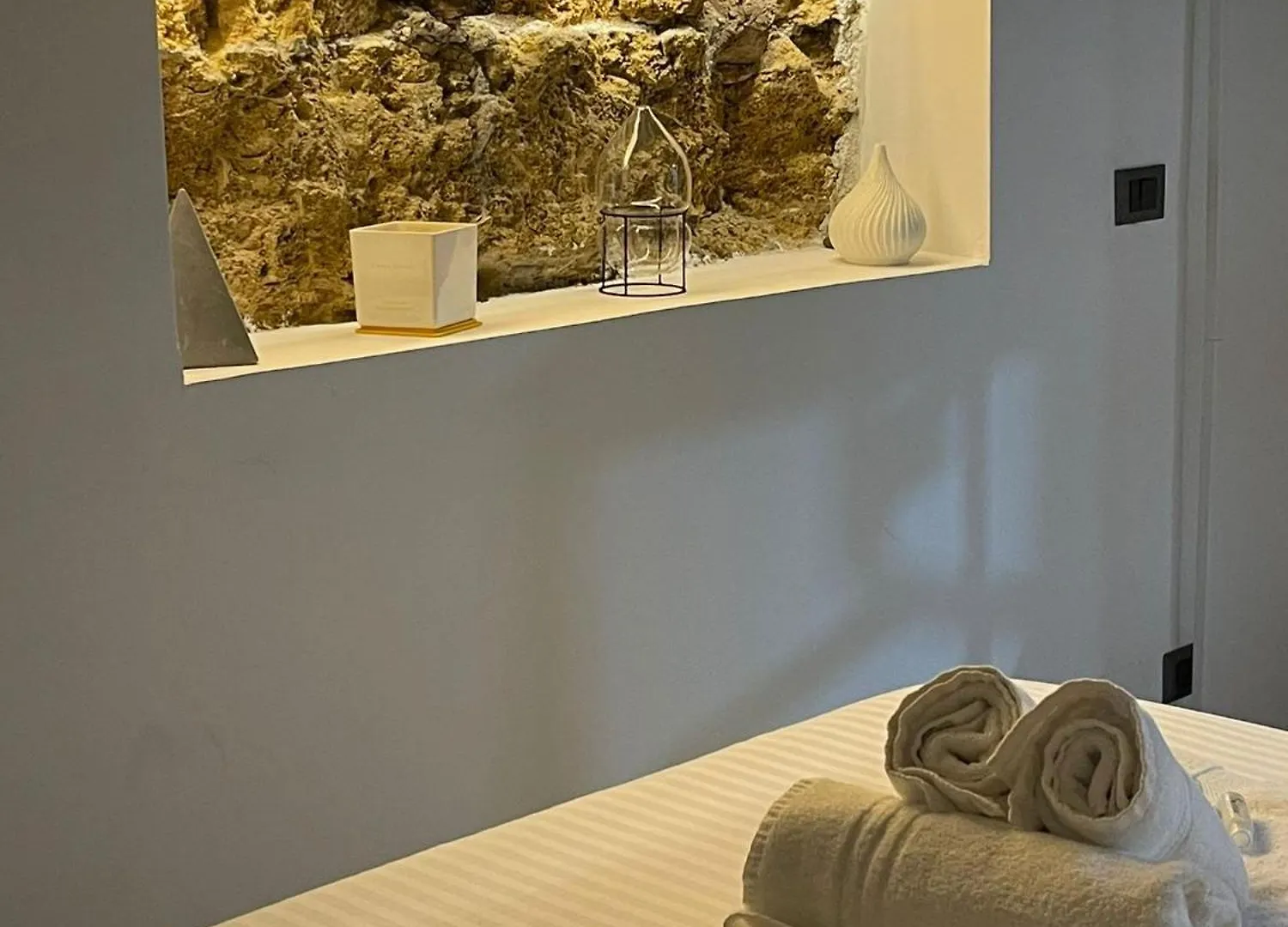 Stationsuite N5 Spa Privata Idromassaggio & Wifi In Centro Vicino Alla Stazione Centrale Палермо
