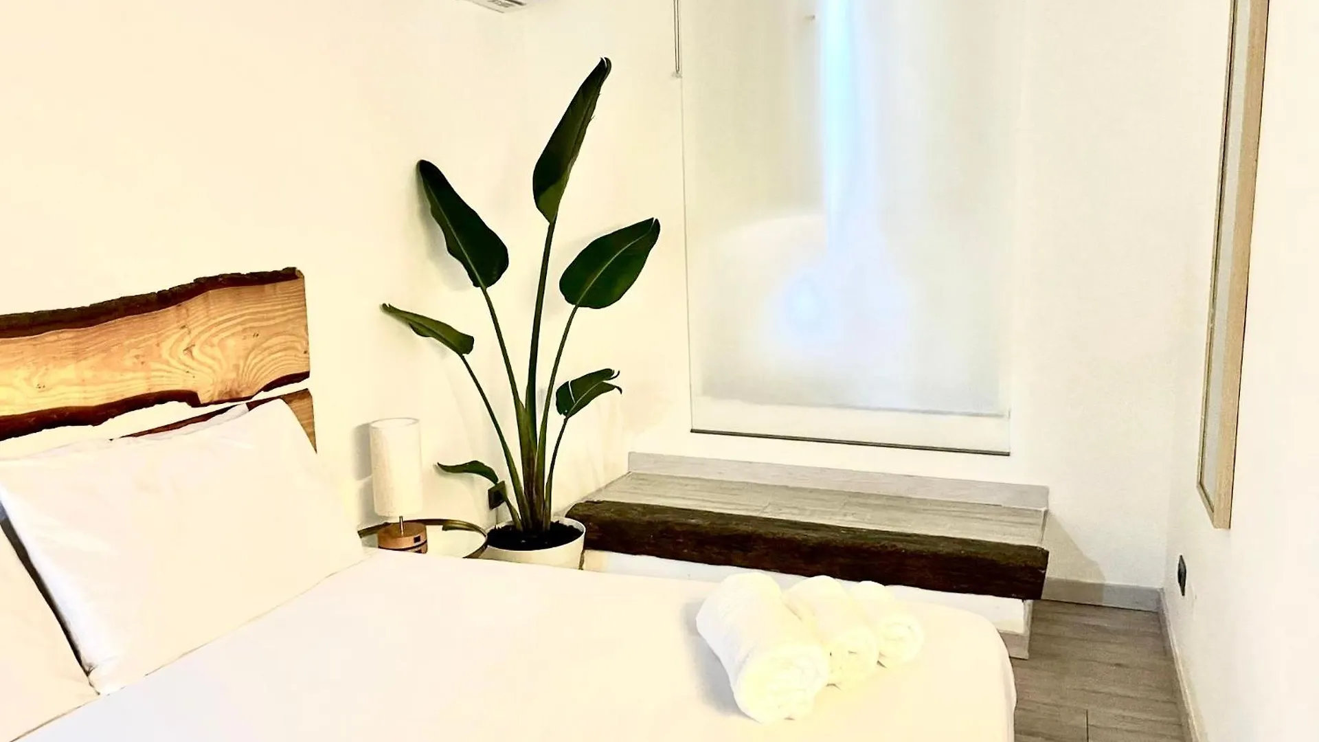 Stationsuite N5 Spa Privata Idromassaggio & Wifi In Centro Vicino Alla Stazione Centrale Палермо 0*,