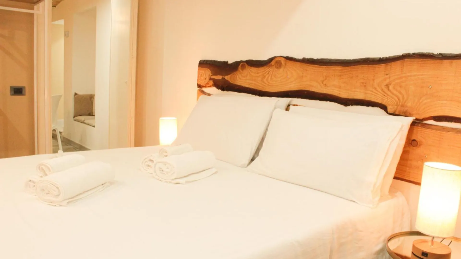 Апартаменты Stationsuite N5 Spa Privata Idromassaggio & Wifi In Centro Vicino Alla Stazione Centrale Палермо