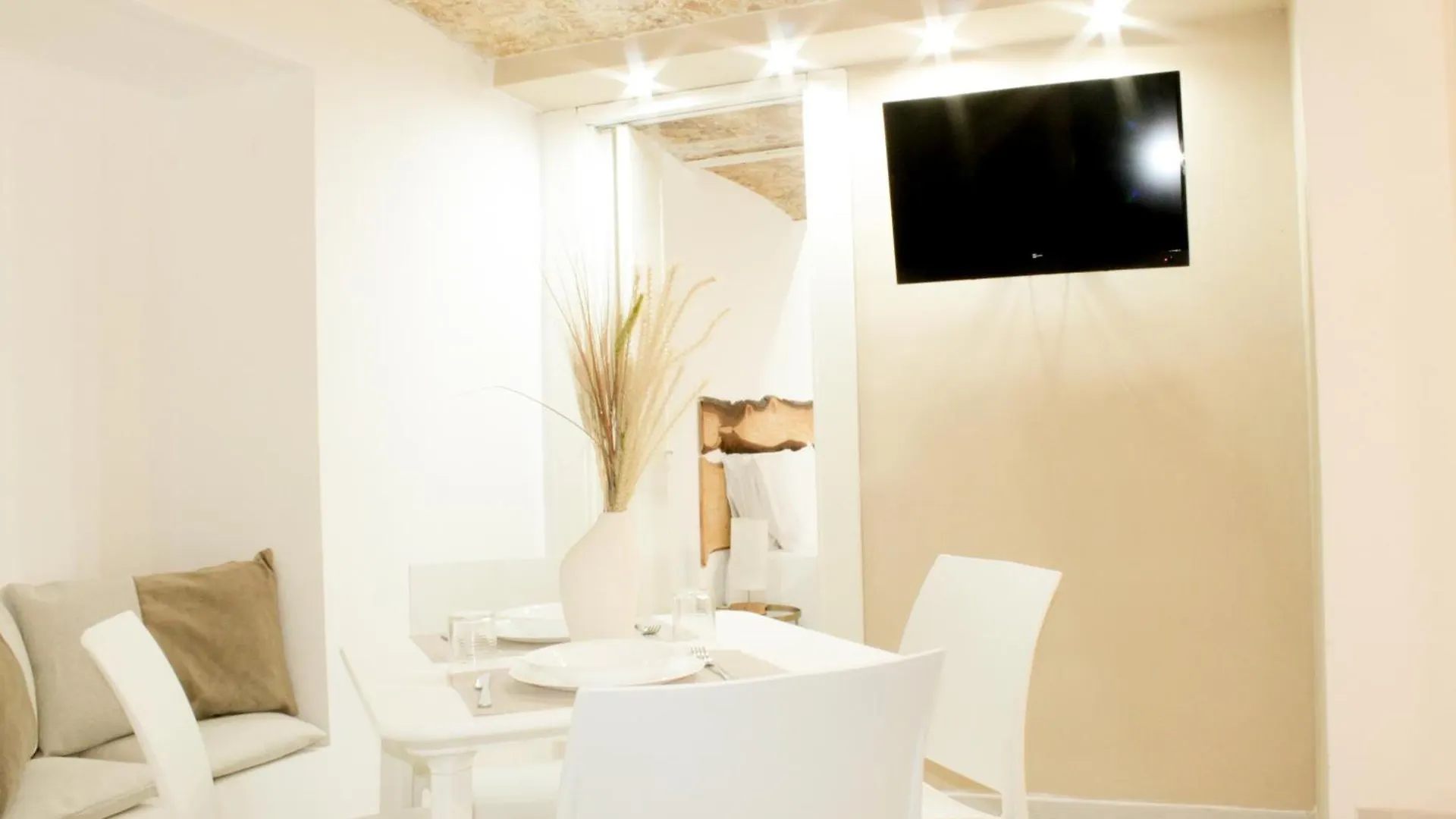 Апартаменты Stationsuite N5 Spa Privata Idromassaggio & Wifi In Centro Vicino Alla Stazione Centrale Палермо Италия
