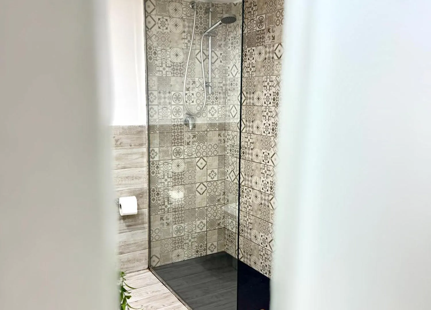 Апартаменты Stationsuite N5 Spa Privata Idromassaggio & Wifi In Centro Vicino Alla Stazione Centrale Палермо